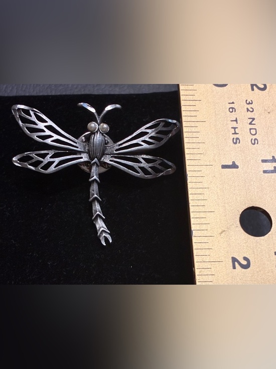 Vintage EUC  Silver Tone Dragonfly Brooch Pin-1980s - Picture 7 of 8